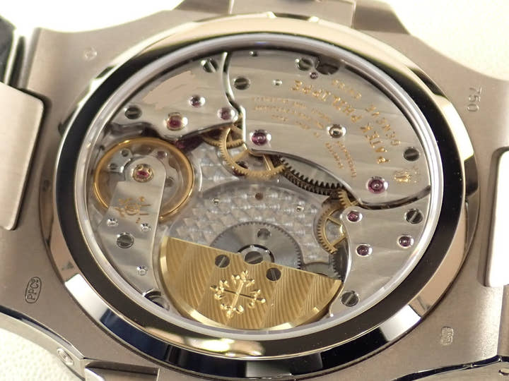 パテックフィリップ ノーチラス Ref.5712G-001 スレートグレー文字盤 中古 nautilus-94
