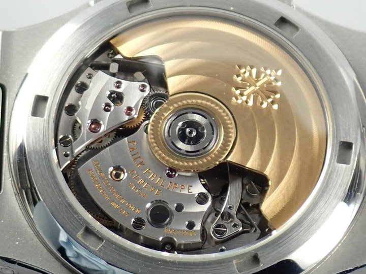 パテックフィリップ ノーチラス Ref.5990/1A-001 ブラックグラデーション文字盤 中古 nautilus-98
