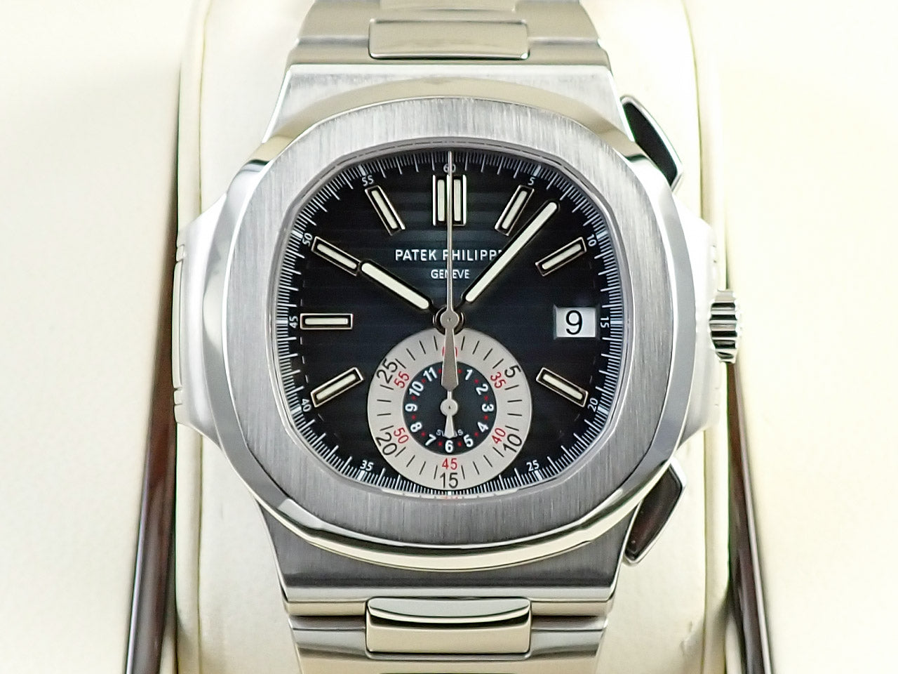 Patek Philippe Nautilus Chronograph &lt;Box and Others&gt;