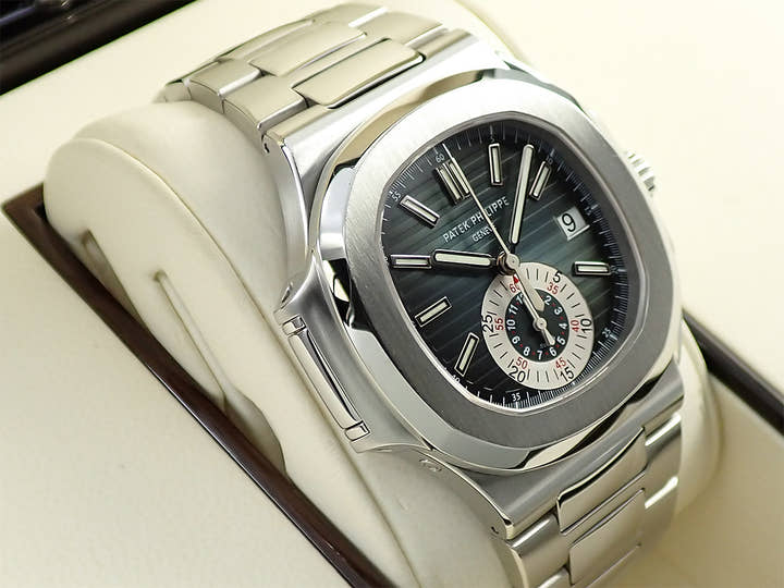 パテックフィリップ ノーチラス クロノグラフ Ref.5980/1A-001 ステンレススチール ブルー文字盤