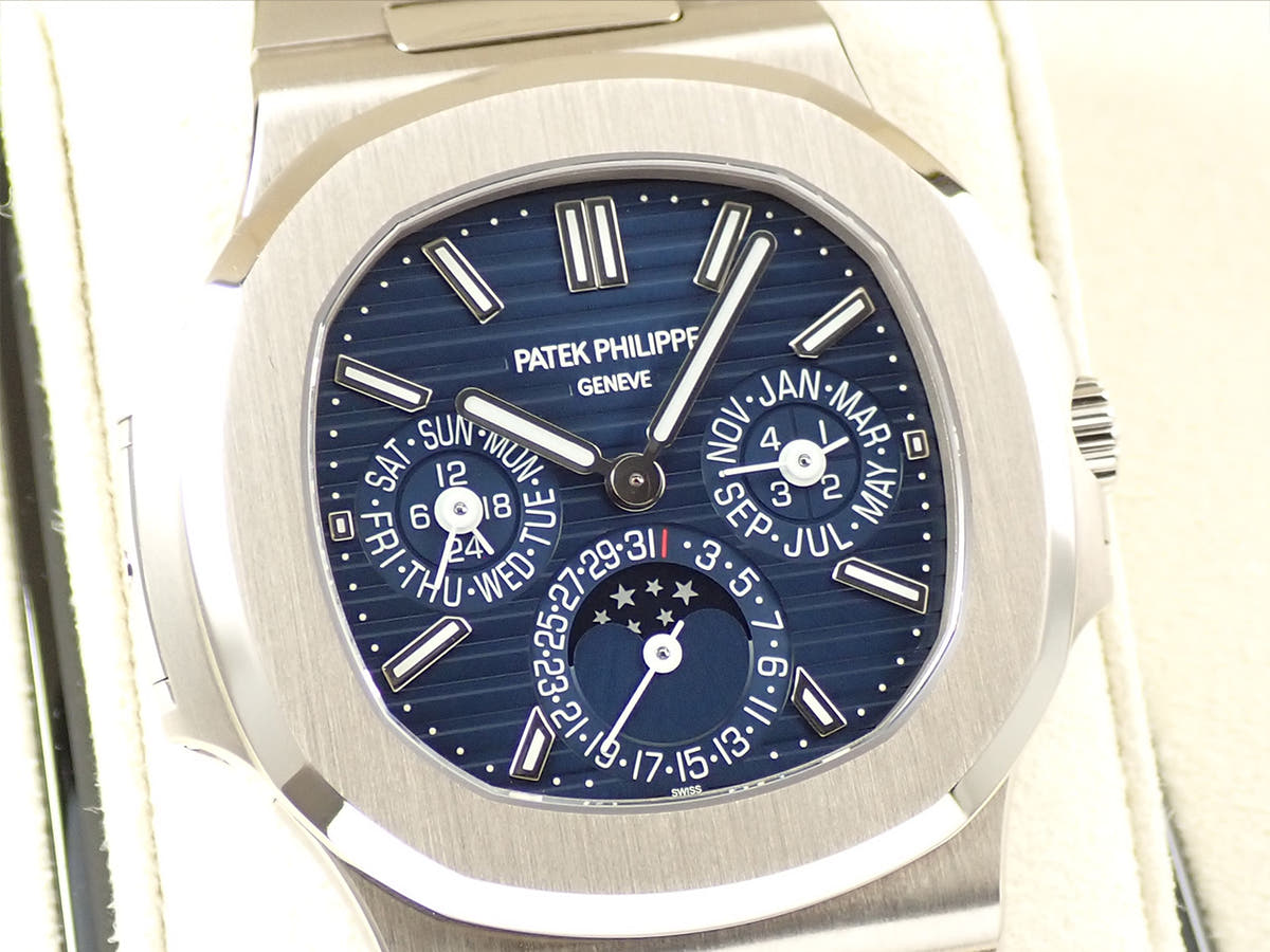パテックフィリップ ノーチラス パーペチュアルカレンダー Ref.5740/1G-001 ブルー文字盤 美品 HM4LTXMM