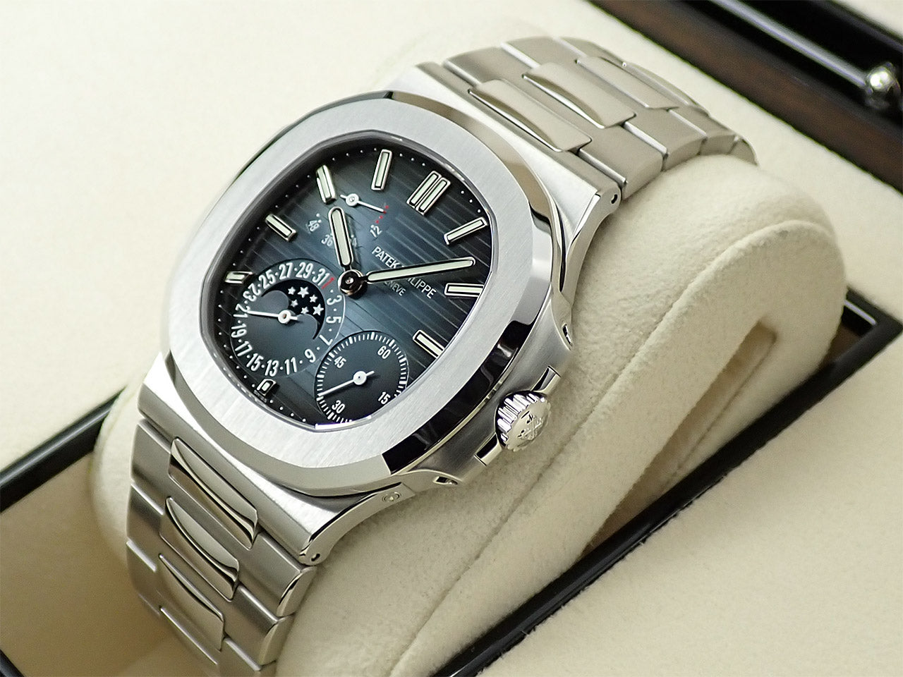 Patek Philippe Nautilus Petite Complication &lt;Warranty, Box, etc.&gt;