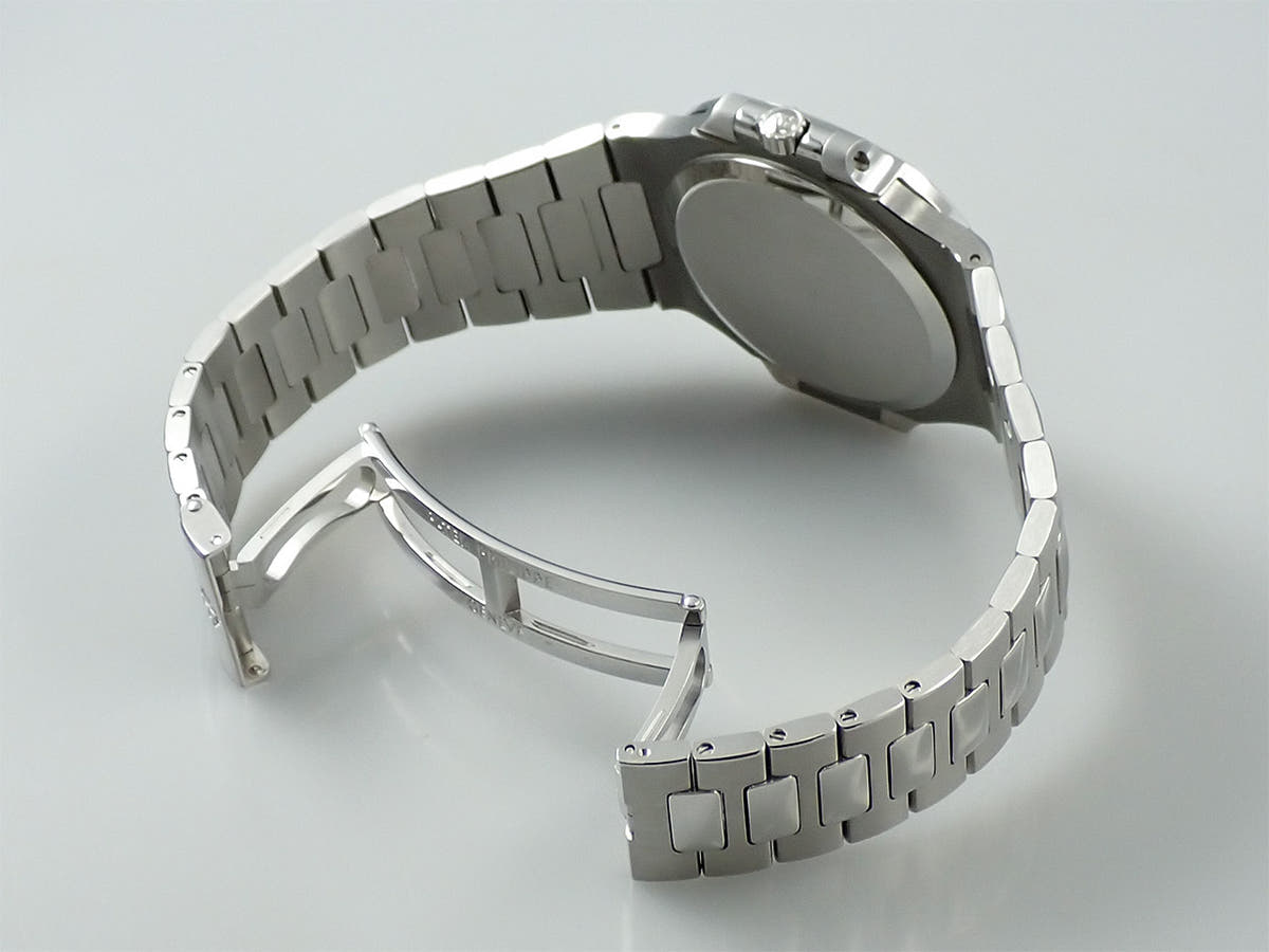 パテックフィリップ ノーチラス パワーリザーブ TIFFANY Ref.3710/1A-001 ブラック文字盤 デッドストック K1UJ6678