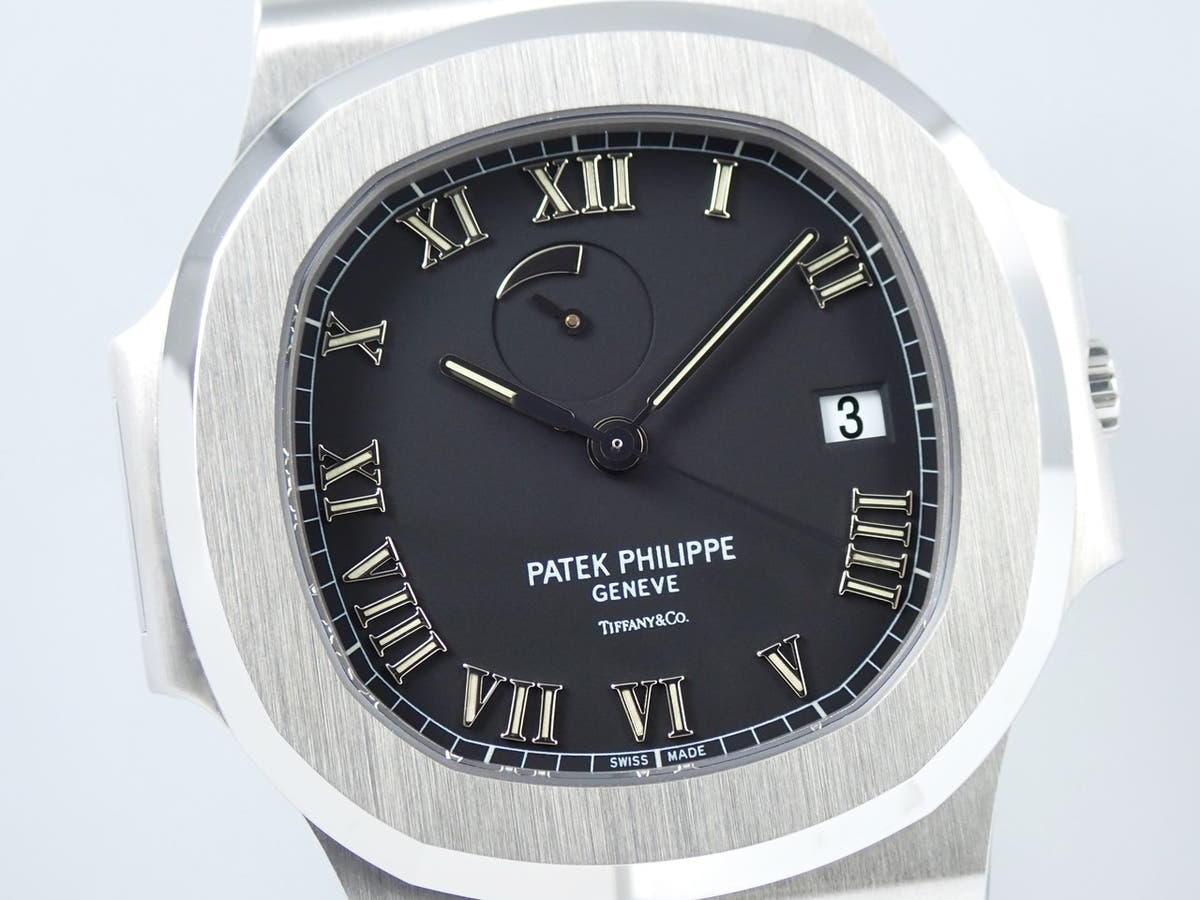 パテックフィリップ ノーチラス パワーリザーブ TIFFANY Ref.3710/1A-001 ブラック文字盤 デッドストック A1W5XVZH