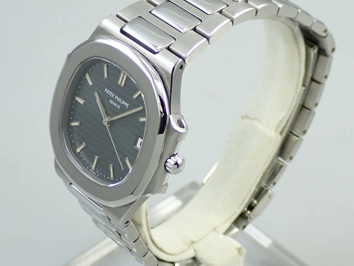 パテックフィリップ ノーチラス クォーツ Ref.3900/1A ステンレススチール ブルー文字盤