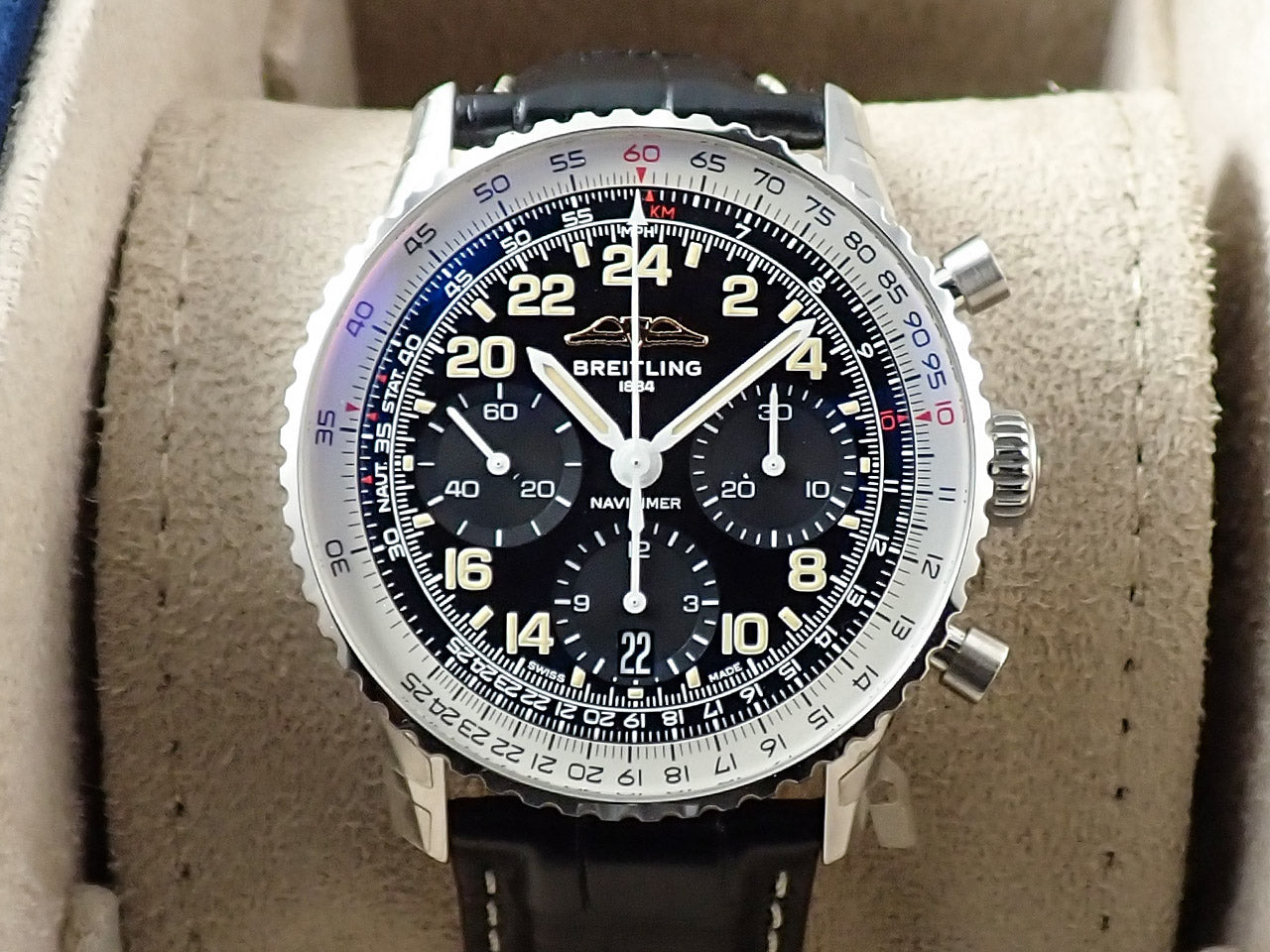 Breitling Navitimer B02 Chronograph 41 &lt;Warranty and Box&gt;