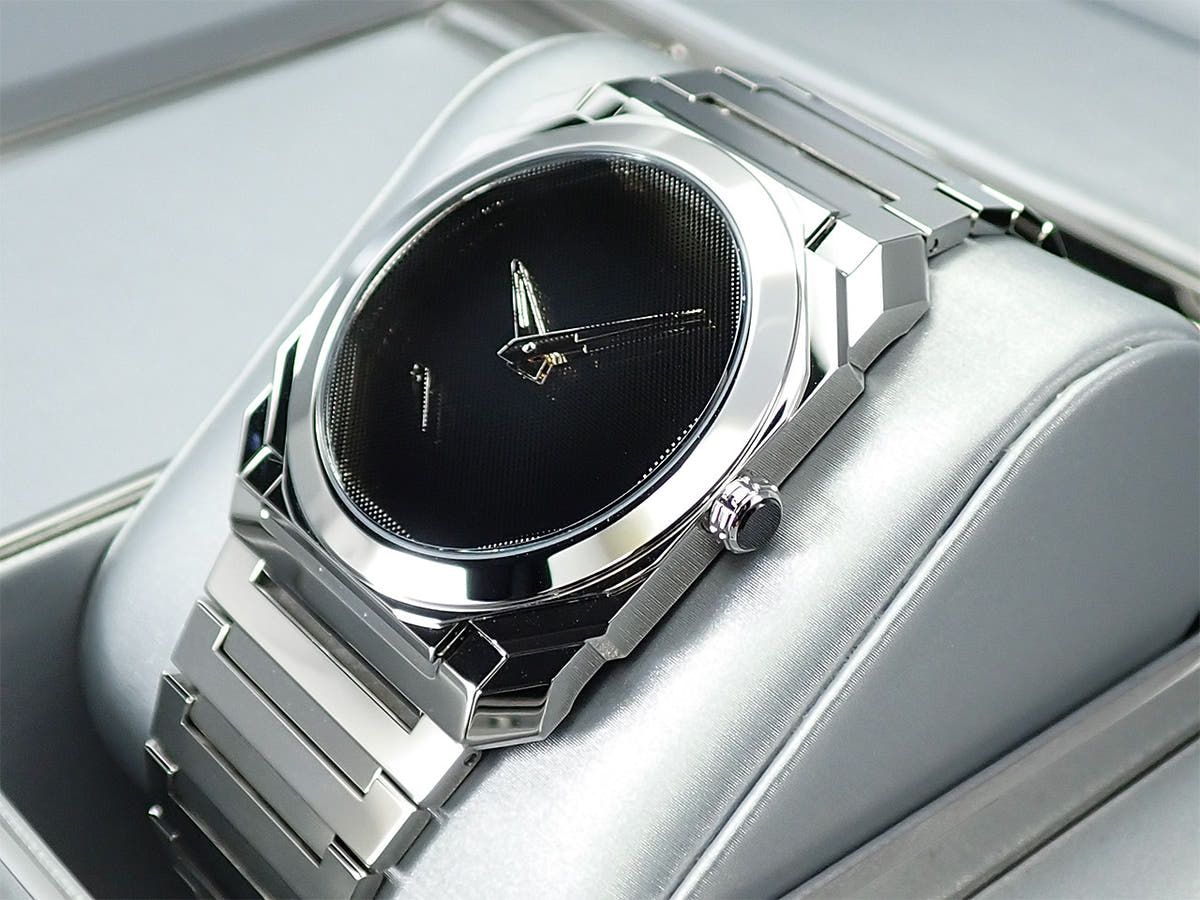 ブルガリ オクト　フィニッシモ　妹島和世 Ref.103710 グレー文字盤 未使用 1XHZXYZR