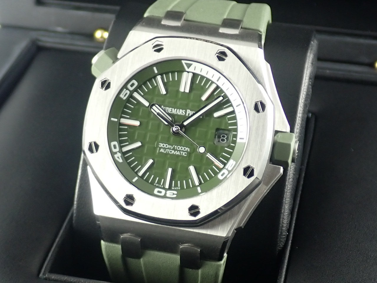 Audemars Piguet Royal Oak Offshore Diver &lt;Warranty, Box, etc.&gt;