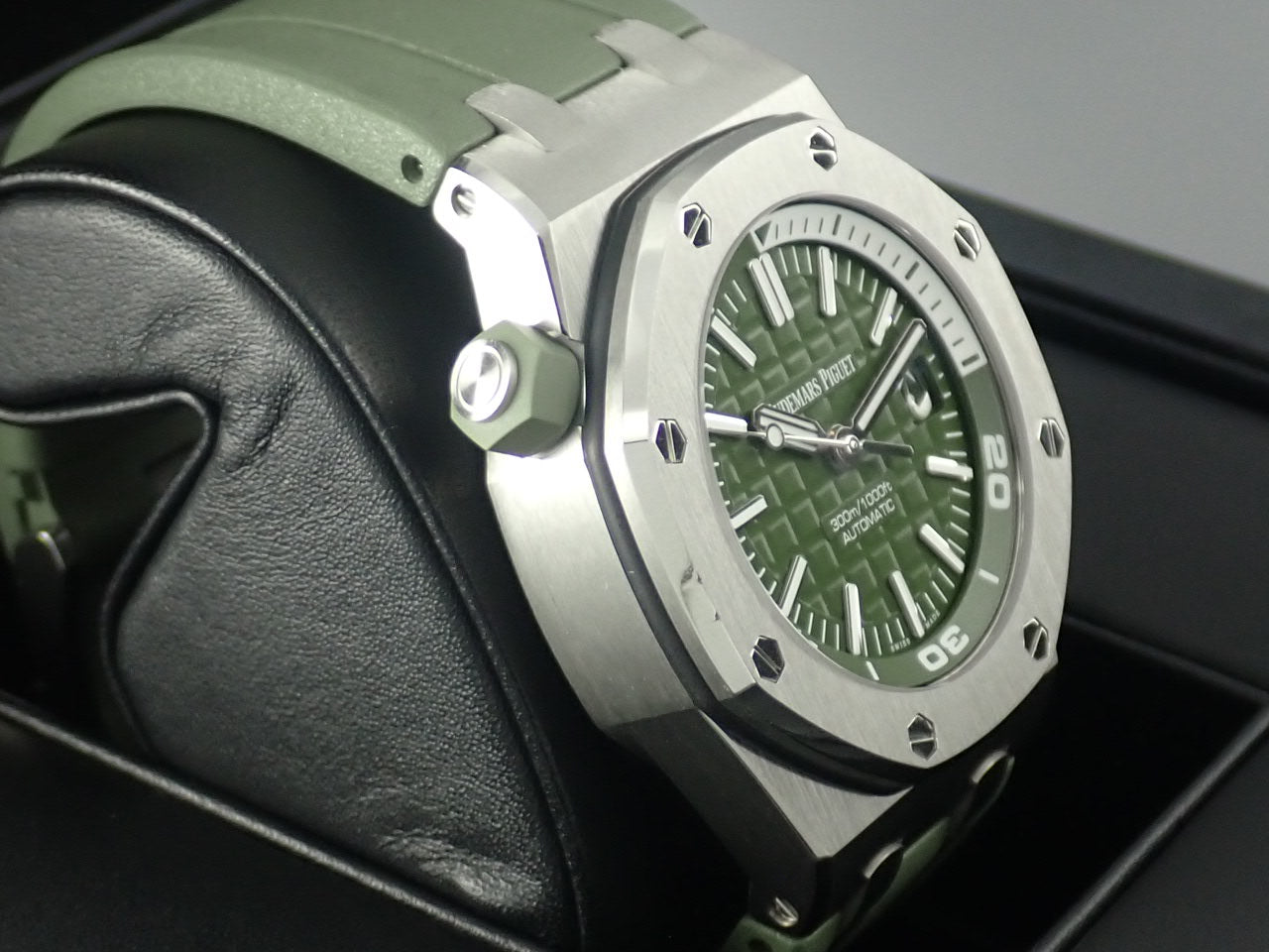 Audemars Piguet Royal Oak Offshore Diver &lt;Warranty, Box, etc.&gt;