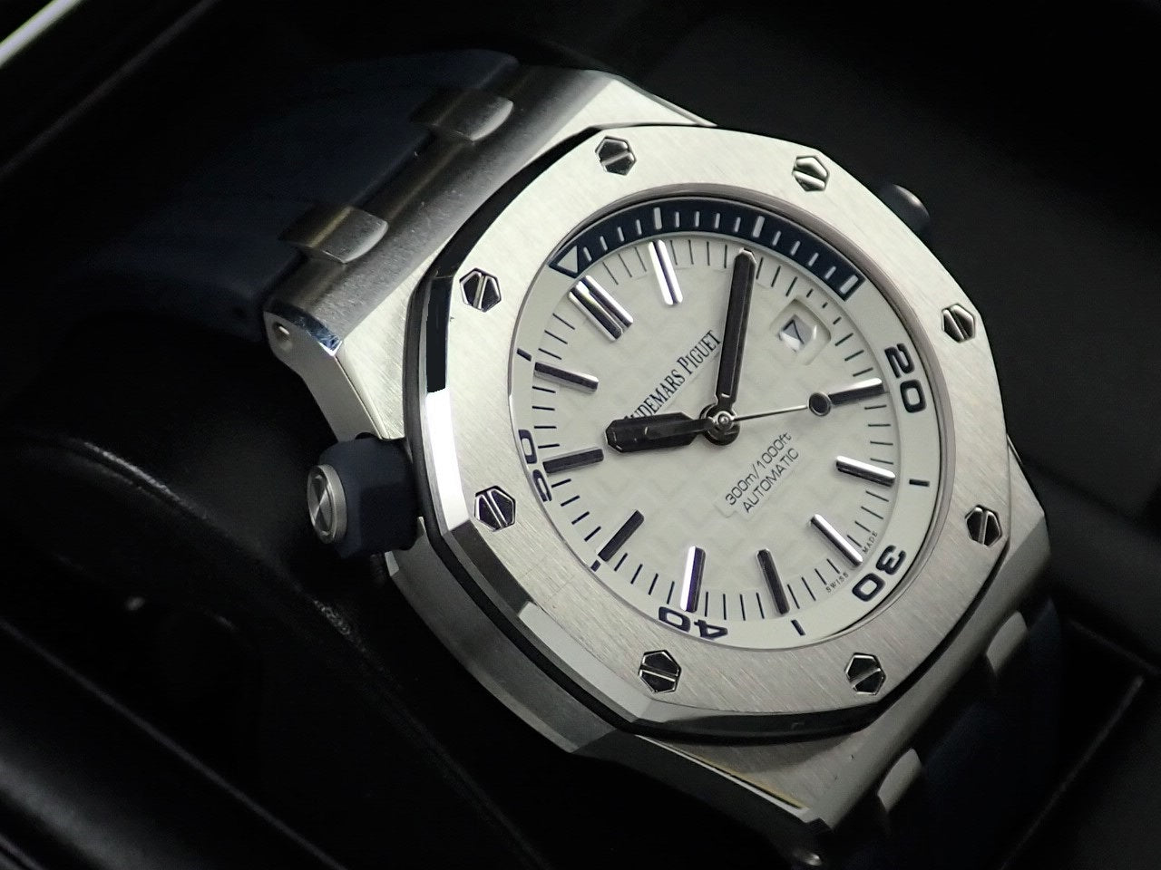 Audemars Piguet Royal Oak Offshore Diver &lt;Warranty, Box, etc.&gt;