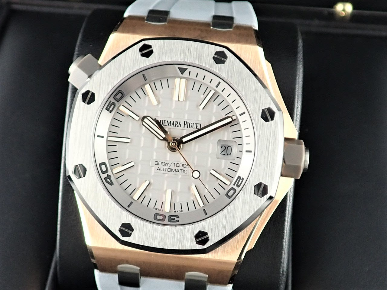 Audemars Piguet Royal Oak Offshore Diver Boutique Limited Edition [Unused] &lt;Warranty, Box, etc.&gt;