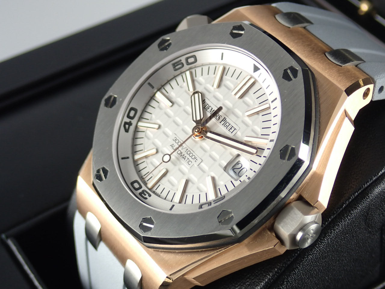 Audemars Piguet Royal Oak Offshore Diver Boutique Limited Edition [Unused] &lt;Warranty, Box, etc.&gt;