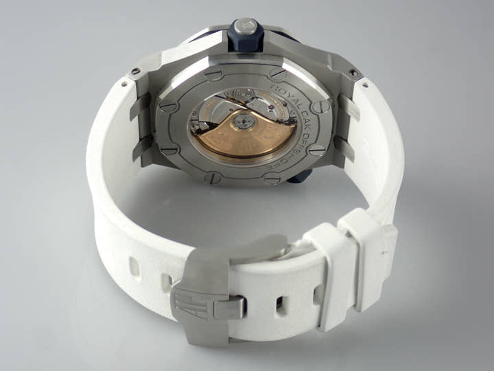 オーデマピゲ ロイヤルオーク Ref.15710ST.OO.A010CA.01 ホワイト文字盤 中古 offshore-9