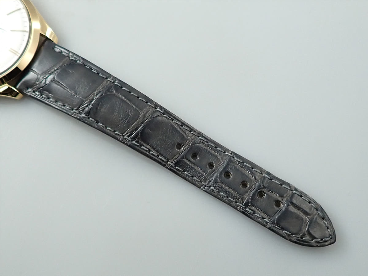 オメガ デ・ヴィル トレゾア コーアクシャル マスター クロノメーター パワーリザーブ 40M﻿M Ref.435.53.40.22.02.001 シルバー文字盤 中古 92A1A873