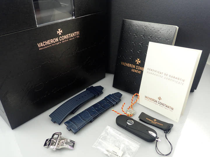 ヴァシュロンコンスタンタン オーヴァーシーズ Ref.4500V/110A-B128 ブルー文字盤 中古 T3M66550