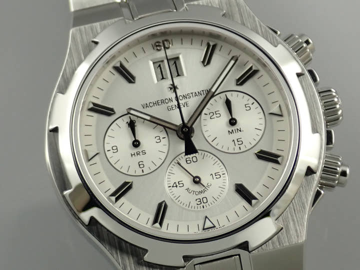 ヴァシュロンコンスタンタン オーヴァーシーズ クロノグラフ Ref.49140/423A-8790 シルバー文字盤 美品 074XLHRA