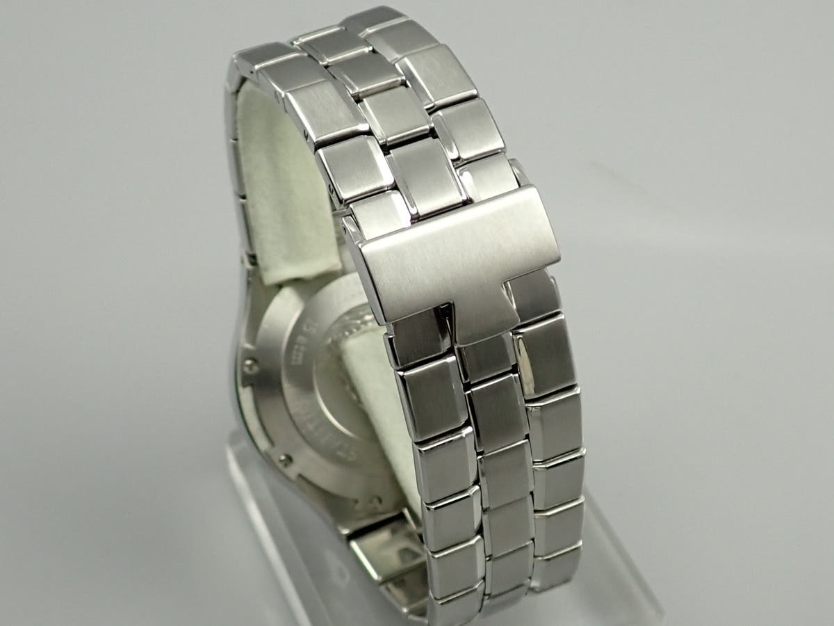 ヴァシュロンコンスタンタン オーヴァーシーズ クロノグラフ Ref.49140/423A-8790 シルバー文字盤 美品 074XLHRA