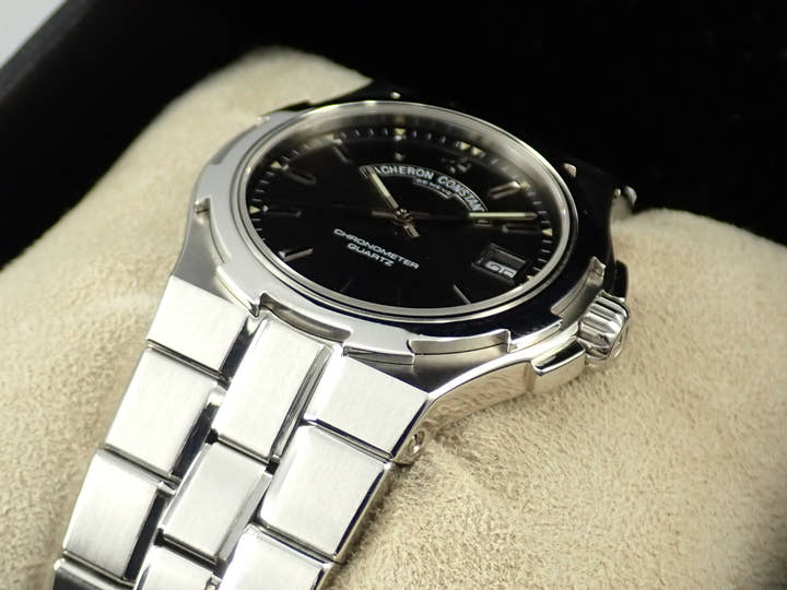 ヴァシュロンコンスタンタン オーヴァーシーズ クォーツ Ref.72050/423A-8477 グレー文字盤 中古 8ZU49948