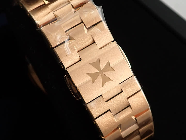 ヴァシュロンコンスタンタン オーヴァーシーズ Ref.4500V/110R-B705 ブルー文字盤 未使用 9WHS83WY