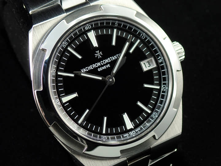 ヴァシュロンコンスタンタン オーヴァーシーズ Ref.4500V/110A-B483 ブラック文字盤 美品 05H32ZTF