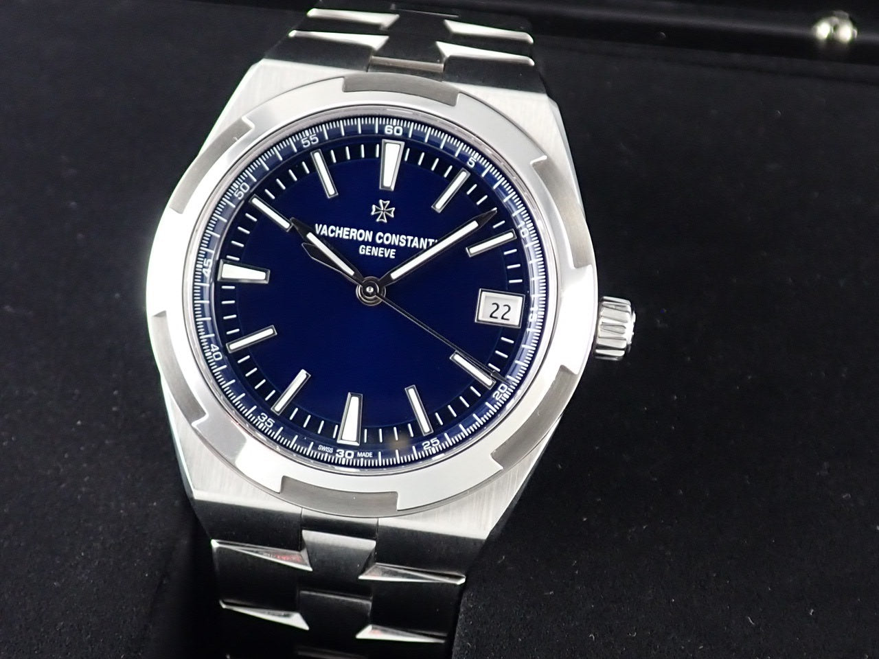 Vacheron Constantin Overseas Ref.4500V/110A-B128