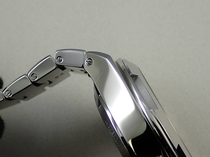 ヴァシュロンコンスタンタン オーヴァーシーズ クロノグラフ Ref.5500V/110A-B481 ブラック文字盤 美品 5M0RPMYP