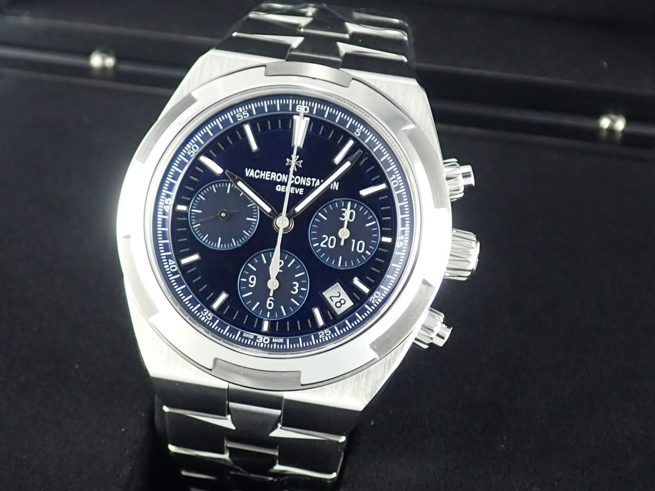 Vacheron Constantin Overseas Chronograph Ref.5500V/110A-B148