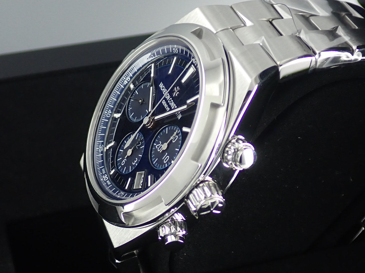 Vacheron Constantin Overseas Chronograph Ref.5500V/110A-B148