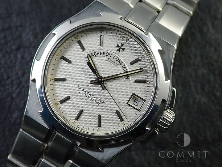 Vacheron Constantin Overseas Ref. 42050/423A-8472 Silver Dial Used KA6U9761