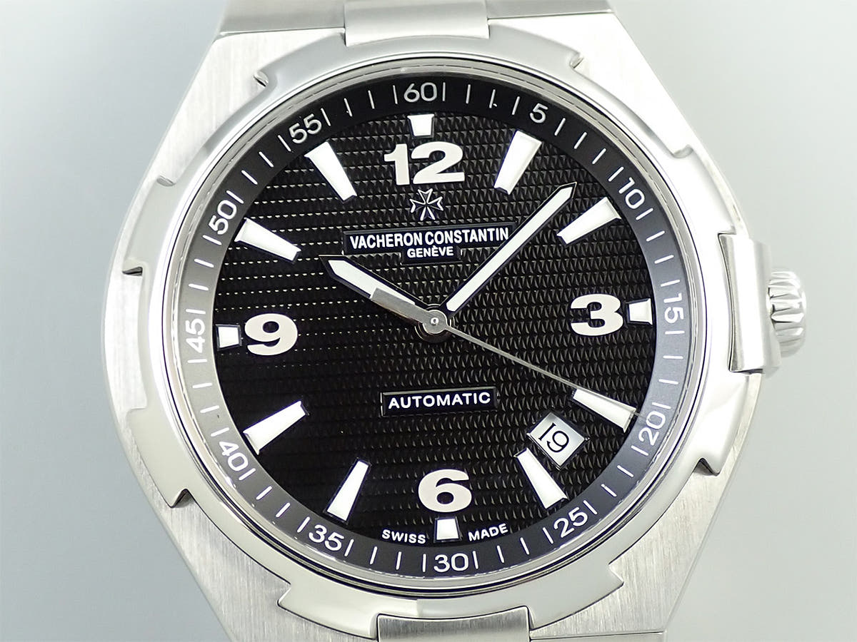 ヴァシュロンコンスタンタン オーヴァーシーズ Ref.47040/B01A-9094 ブラック文字盤 中古 77HFXPYS