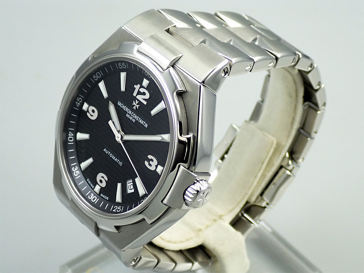 ヴァシュロンコンスタンタン オーヴァーシーズ Ref.47040/B01A-9094 ブラック文字盤 中古 77HFXPYS