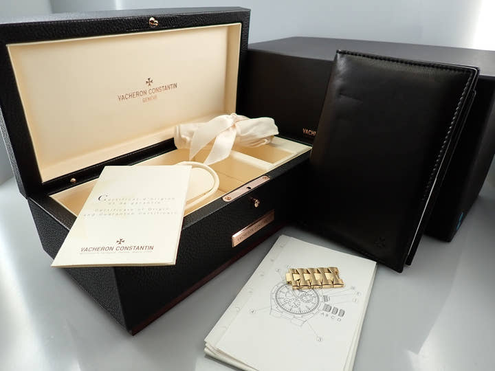 ヴァシュロンコンスタンタン オーヴァーシーズ デュアルタイム Ref.47450/B01J シルバー文字盤 美品 8RF5HK6X