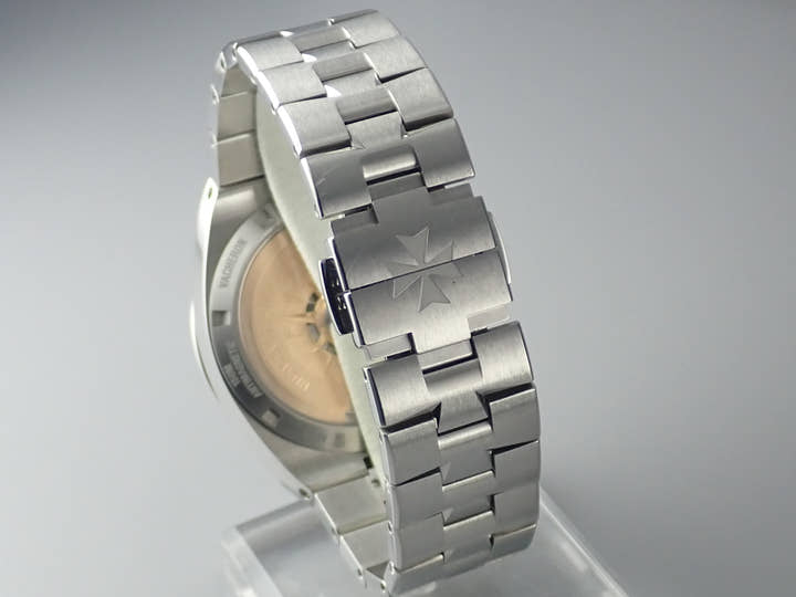 ヴァシュロンコンスタンタン オーヴァーシーズ Ref.4500V/110A-B483 ブラック文字盤 中古 overseas-29