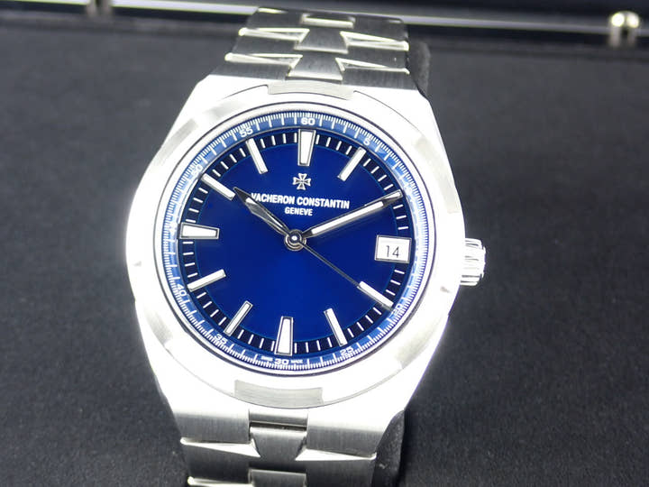 ヴァシュロンコンスタンタン オーヴァーシーズ Ref.4500V/110A-B128 ブルー文字盤 中古 overseas-30