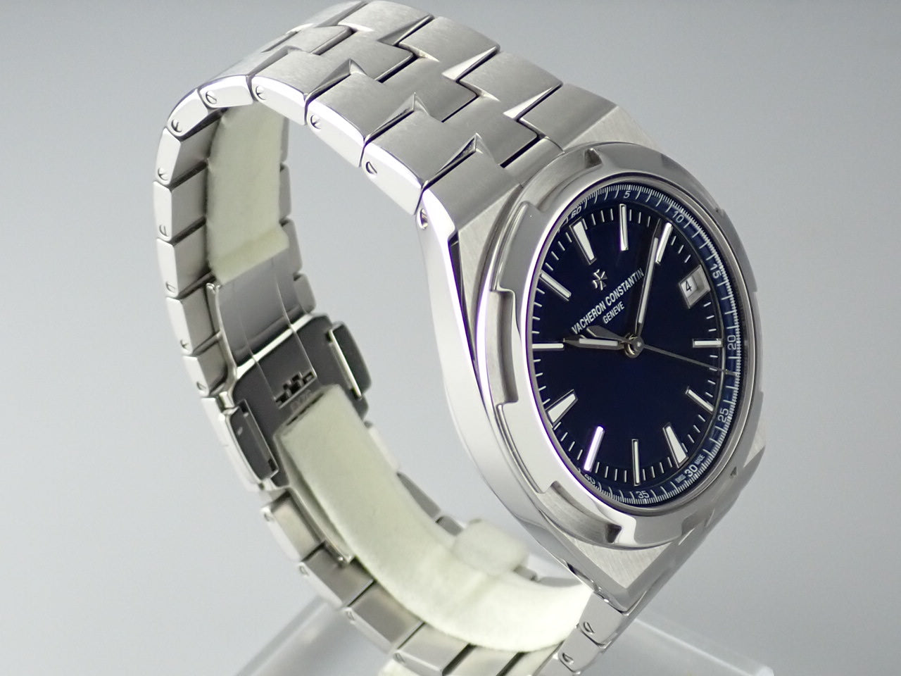 Vacheron Constantin Overseas Ref.4500V/110A-B128