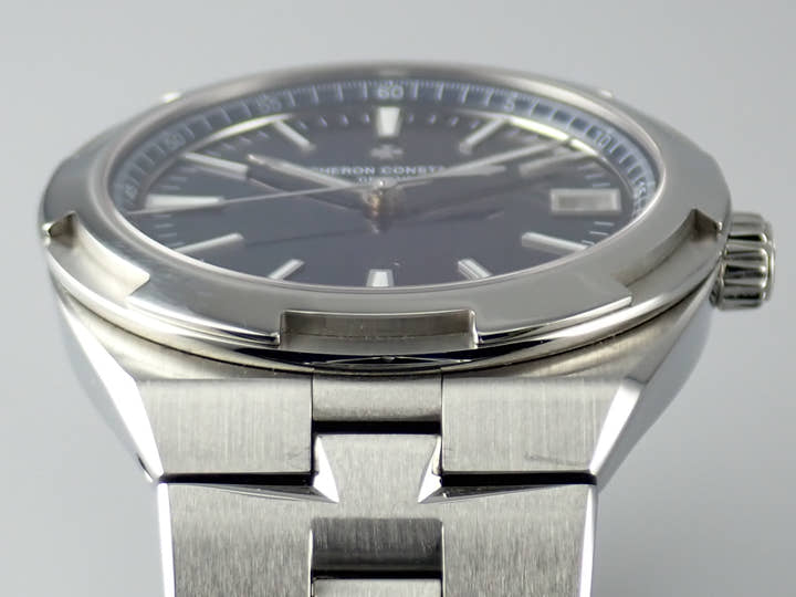 ヴァシュロンコンスタンタン オーヴァーシーズ Ref.4500V/110A-B128 ブルー文字盤 中古 overseas-30