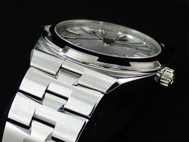 Vacheron Constantin Overseas Ref. 4500V/110A-B126 Silver Dial Excellent Condition CCXJ9099