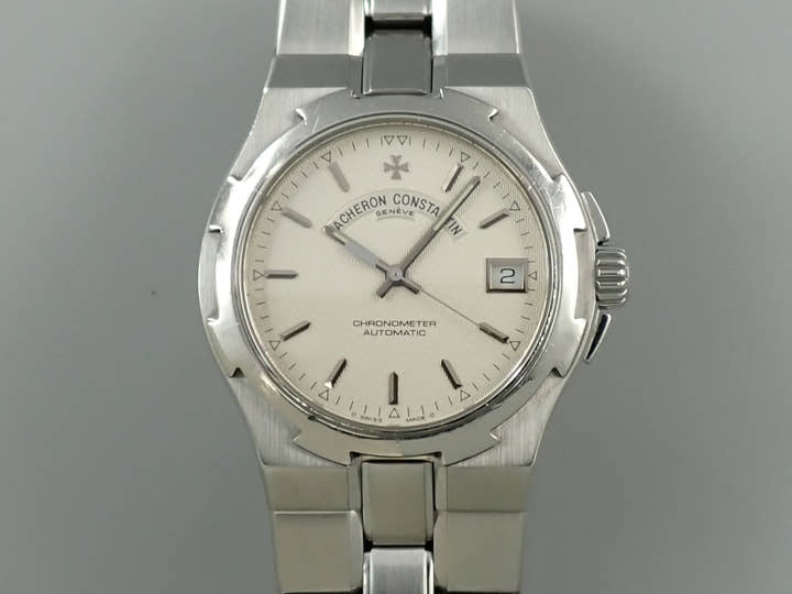 Vacheron Constantin Overseas Large