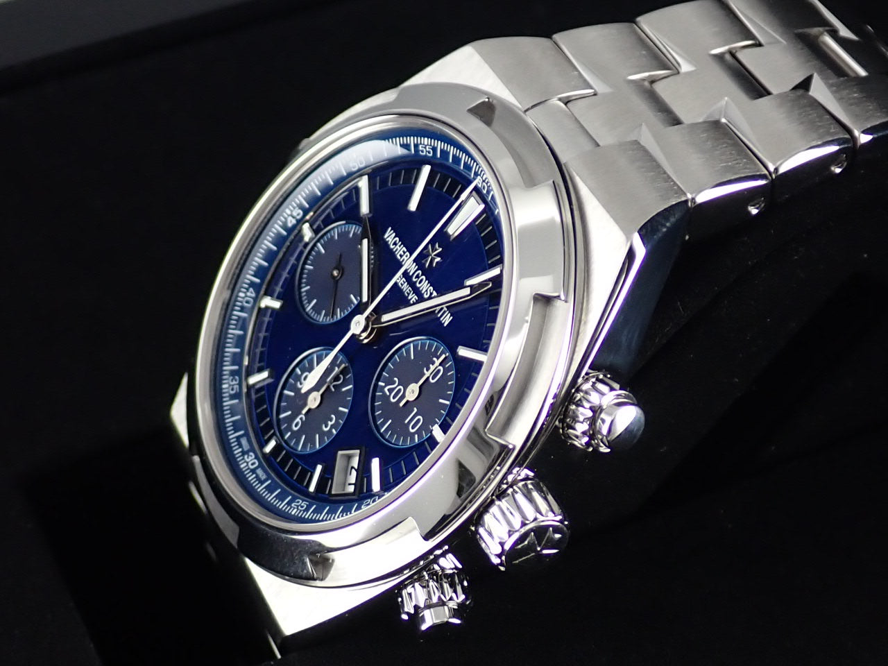 Vacheron Constantin Overseas Chronograph Ref.5500V/110A-B148