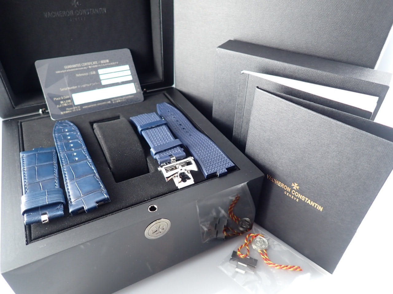 Vacheron Constantin Overseas Blue Dial &lt;Warranty, Box, etc.&gt;