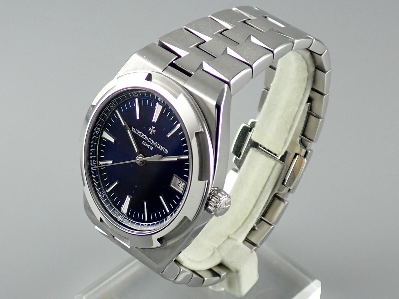 Vacheron Constantin Overseas Blue Dial &lt;Warranty, Box, etc.&gt;