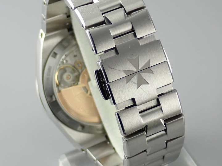 ヴァシュロンコンスタンタン オーヴァーシーズ Ref.7900V/110A-B334 ブルー文字盤 中古 overseas-35