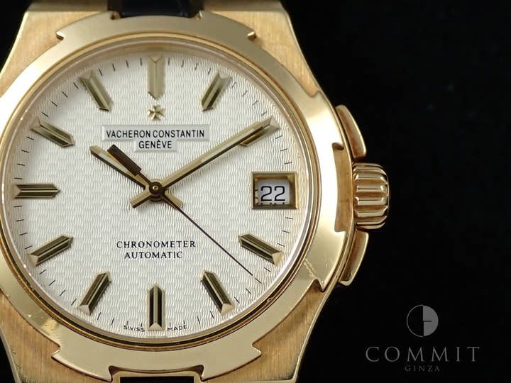 ヴァシュロンコンスタンタン オーヴァーシーズ Ref.42052/000J シルバー文字盤 中古 S6KKSVUK