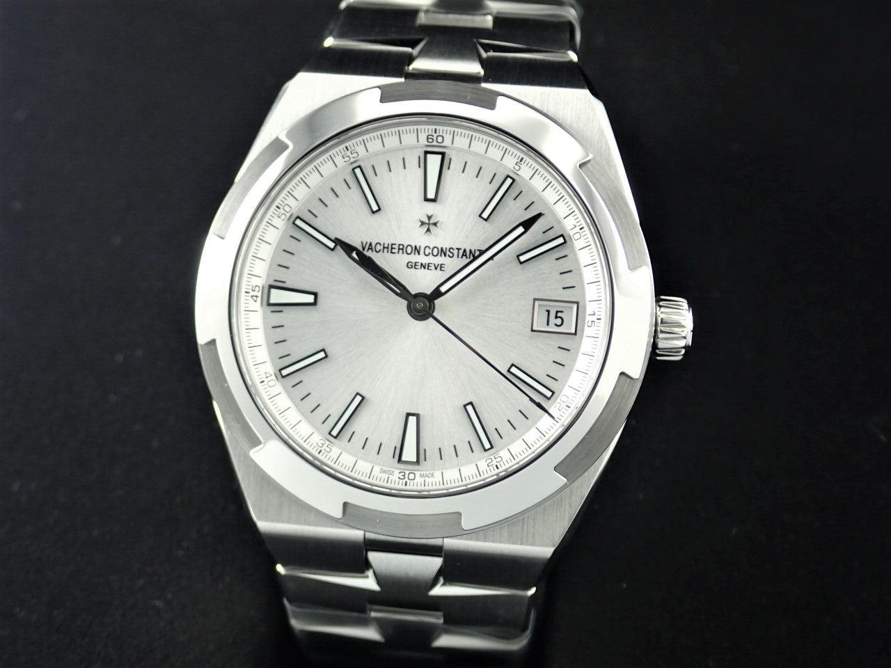 Vacheron Constantin Overseas Silver Dial [New] &lt;Warranty, Box, etc.&gt;