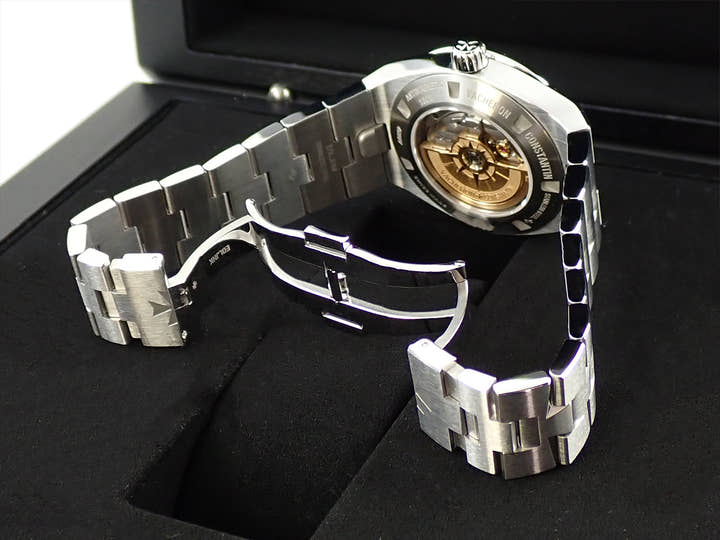 Vacheron Constantin Overseas Automatic <Warranty, Box, etc.>
