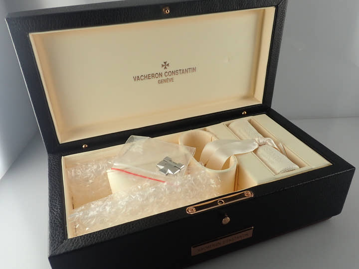 ヴァシュロンコンスタンタン オーヴァーシーズ Ref.47450/B01A-9226 シルバー文字盤 中古 overseas-46