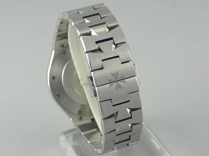 ヴァシュロンコンスタンタン オーヴァーシーズ Ref.47450/B01A-9226 シルバー文字盤 中古 overseas-46