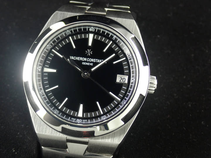 ヴァシュロンコンスタンタン オーヴァーシーズ Ref.4500V/110A-B483 ブラック文字盤 中古 overseas-53