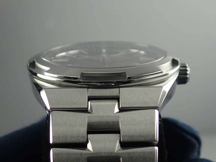 ヴァシュロンコンスタンタン オーヴァーシーズ Ref.4500V/110A-B128 ブルー文字盤 未使用 overseas-58