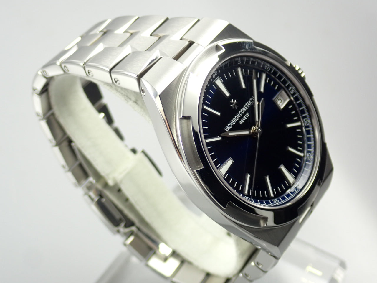 Vacheron Constantin Overseas Blue Dial [Good Condition] &lt;Warranty, Box, etc.&gt;